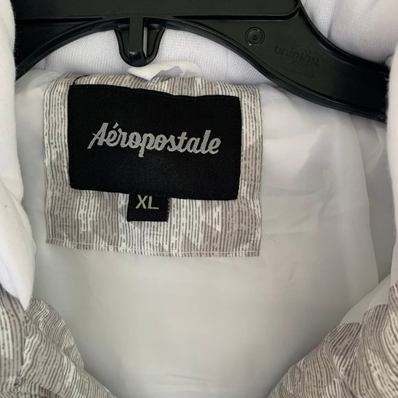 Men's XL Aeropostale Puff Jacket - Picture 7 of 11